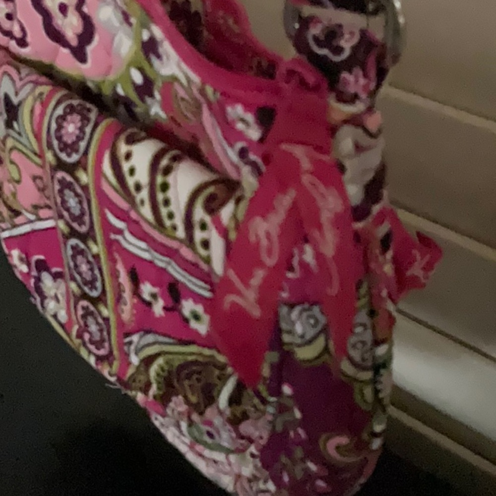 Vintage Vera Bradley Retired Very Berry Paisley Crossbody Bag NWOT - Picture 11 of 15